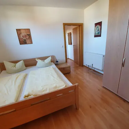 Hotel Landgasthof Mayerhofer 3*